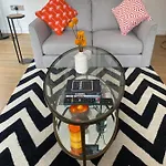 Townhouse With Private Roof Garden Sleeps 4