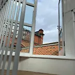Townhouse With Private Roof Garden Sleeps 4 Apartamento