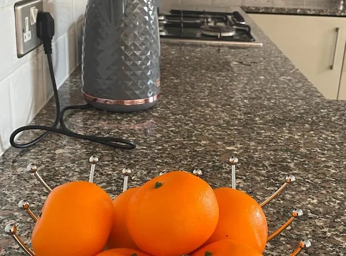 Townhouse With Private Roof Garden Sleeps 4 Apartman *