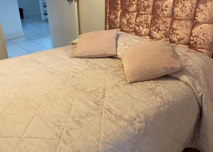 公寓 Townhouse With Private Roof Garden Sleeps 4 *