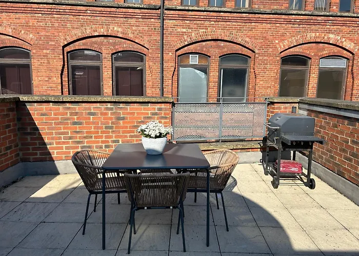 Townhouse With Private Roof Garden Sleeps 4 Apartman